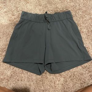 Lulu lemon Olive green shorts